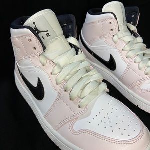 Nike Air Jordan 1 Mid